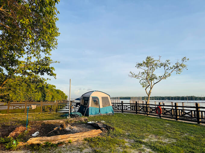 7 Spots To Go Camping In Singapore For An Epic Experience